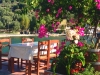 Lefkas-vakantie-Sivota-terras-aan-zee-600