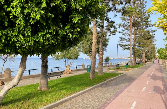 Fietspad op Kos langs de kust naar Psalidi