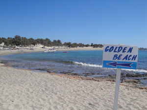 Golden beach met prima zwemwater op Kreta