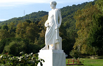 Standbeeld Aristoteles Stagira