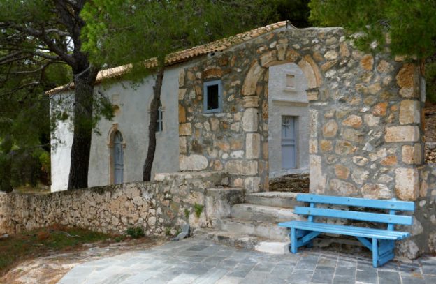 Greek paths of culture wint award
