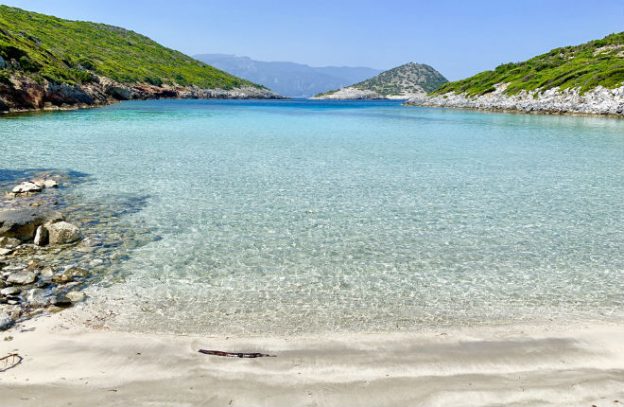 Livadaki beach op Samos