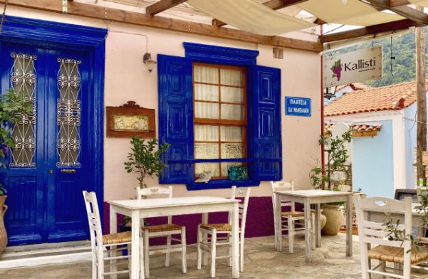 Manolates terras op Samos