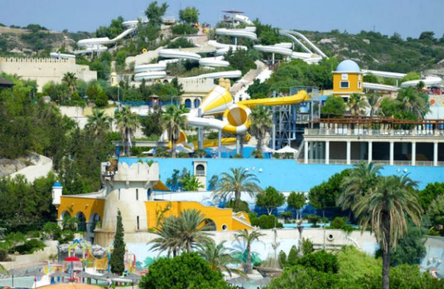 Faliraki Waterpark bij beste 25 ter wereld