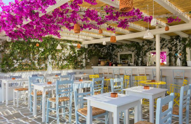 Rooftop beach in centrum Athene