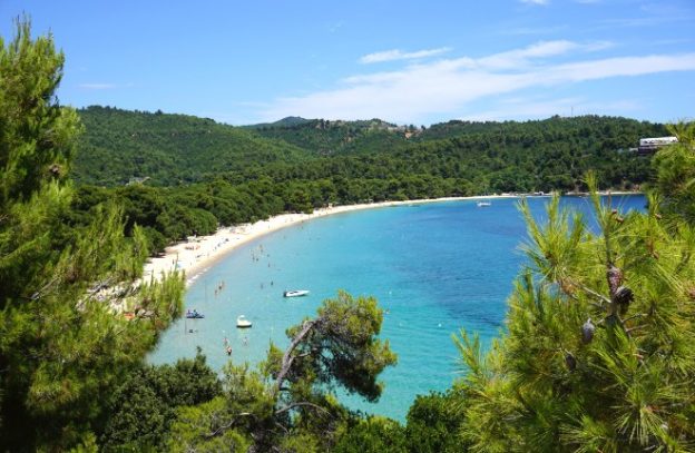 Koukounaries strand op Skiathos