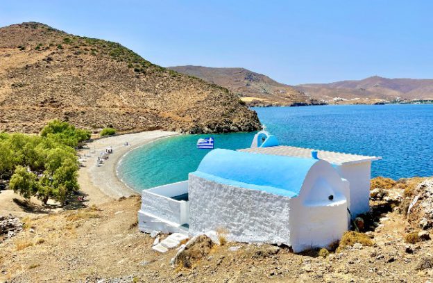 Agios Konstantinos beach op Astypalea