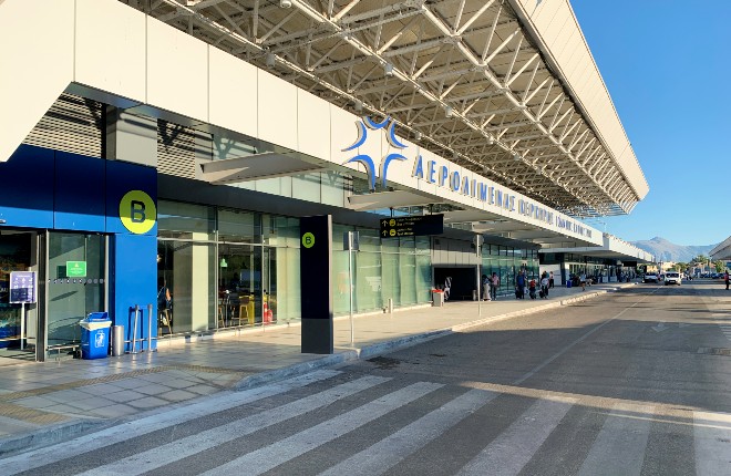 Vliegveld Corfu. De luchthaven van Kerkyra