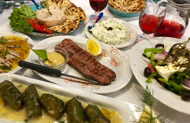 7 Griekse gerechten om thuis te maken