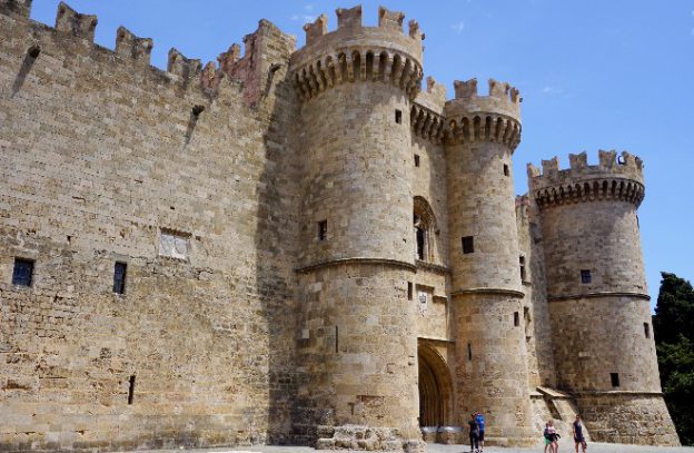 Ingang Paleis van de Grootmeesters in Rhodos stad