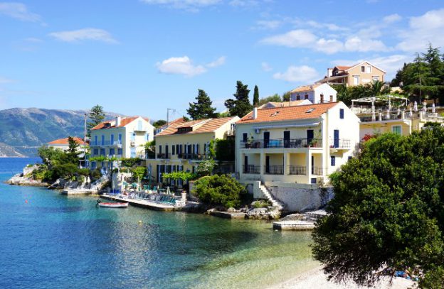Fiskardo, Perdika en Arnea genomineerd voor Best Tourism Villages 2022