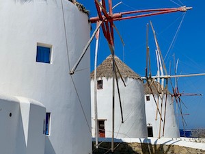 Windmolens van Mykonos in de wijk Alefkandra