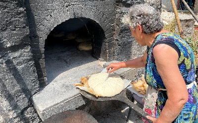 Steenoven Diafani traditioneel brood bakken