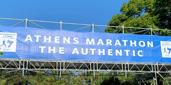 De marathon van Athene lopen