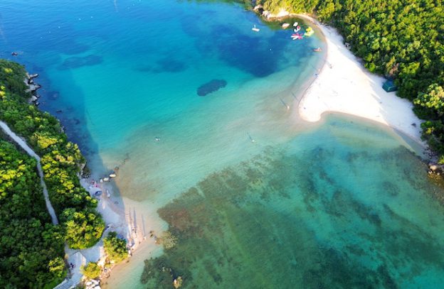 Belle Vraka beach bij Sivota