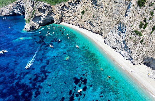 Paradise beach op Corfu in Griekenland