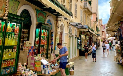 Shoppen in Kerkyra op Corfu