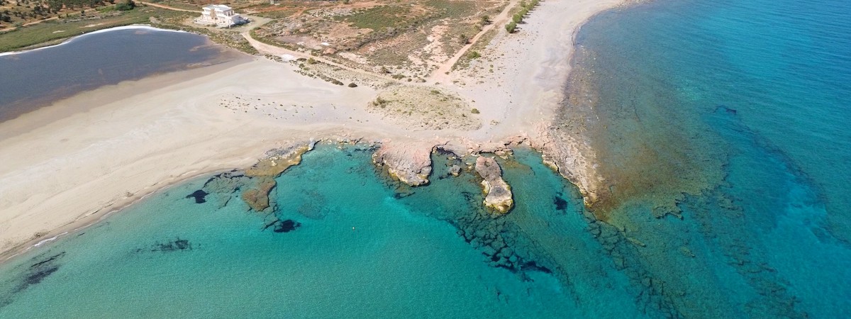 Alatsolimni beach Xerokampos Kreta.jpg