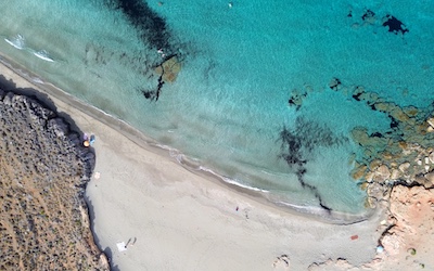 Alona beach als hidden gem in Oost Kreta