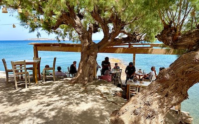 Chiona taverna is Oost-Kreta