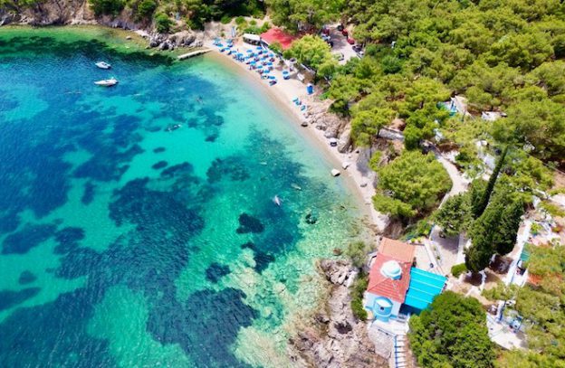 Agios Ermogenis beach bij mooiste stranden van Lesbos