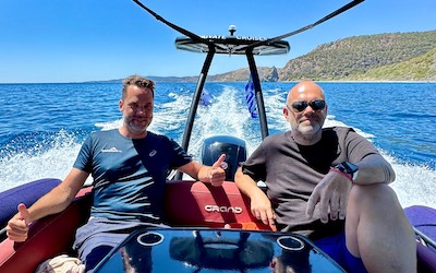 Op de boot naar Panagia Krifti op Lesbos eiland