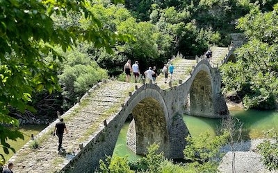 Plakidas boogbrug bij Kipi in Zagoria