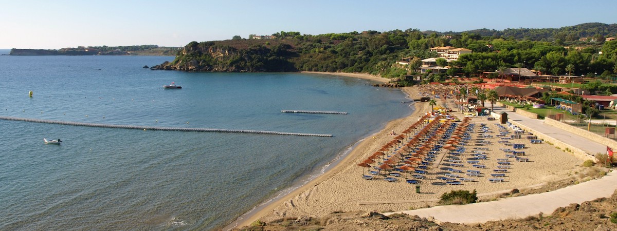 Agios Nikolaos beach Zakynthos.jpg