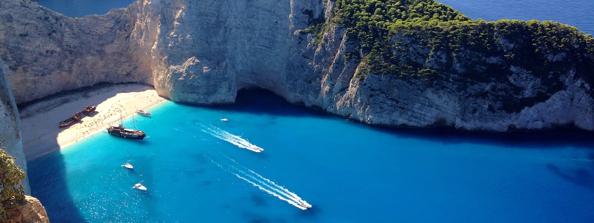Zakynthos shipwreck beach Griekenland.jpg