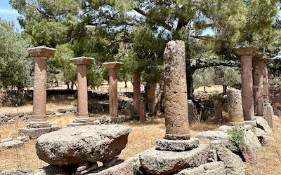 Overblijfselen van de Halinados basiliek op Lesbos