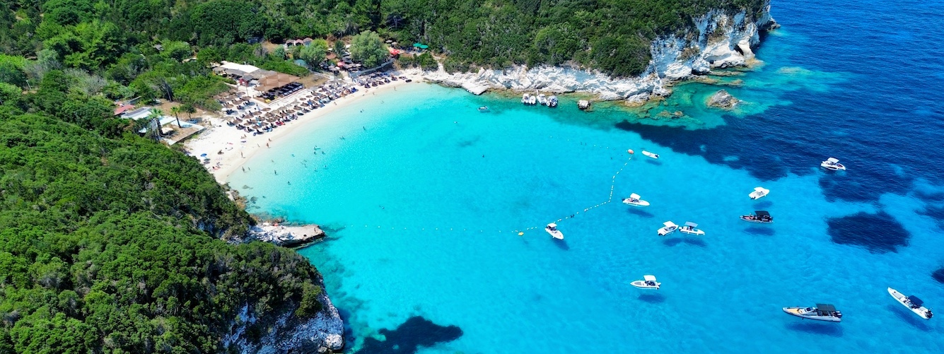 Griekenland Antipaxos Vrika Beach.jpg