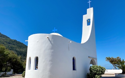 Agios Nikolaos kapel bij Potami beach op Samos