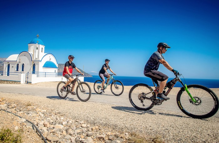 Mountainbiken op Karpathos in Griekenland