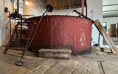 In de olijfzeepfabriek van Kentouris