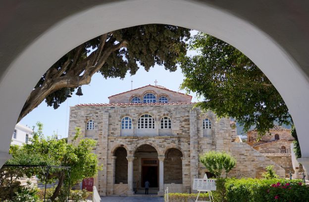 Een van de oudste kerken in Griekenland in Parikia op Paros