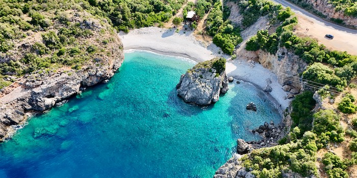 Foneas beach bij Stoupa