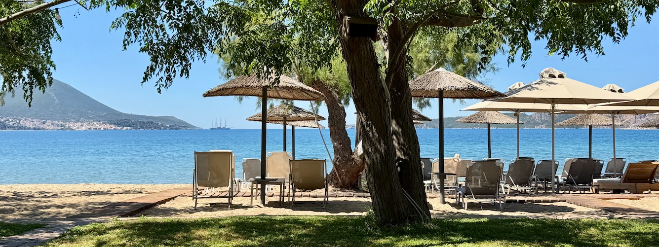 Gialova Messinia Peloponnesos.jpg