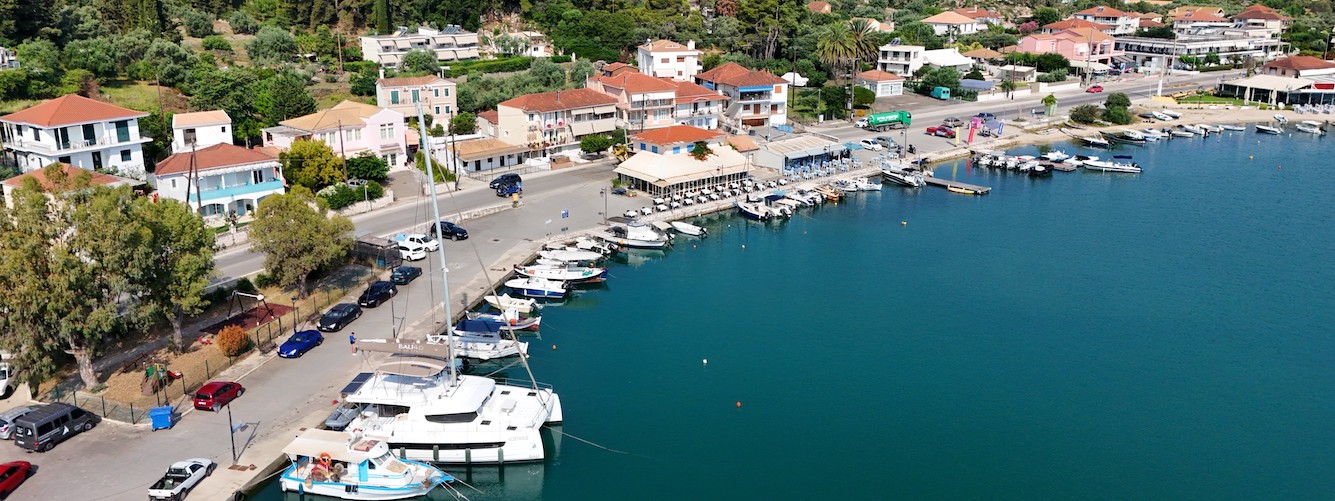 Lygia Lefkas kustplaats.jpg