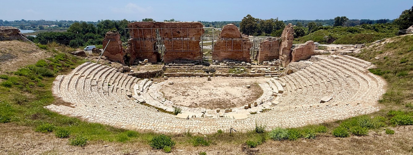 Nicopolis theater Epirus.jpg