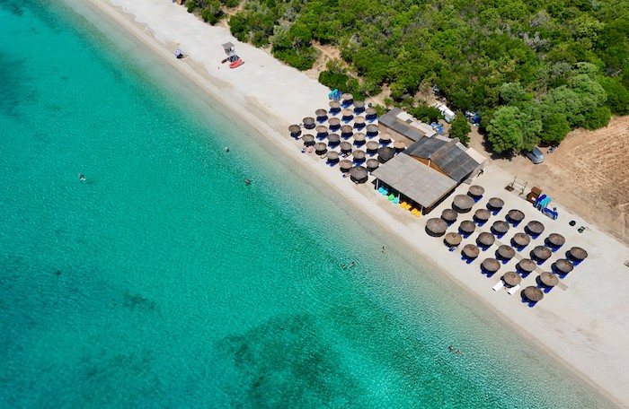 Vathiavali beach bij Paleros vanaf Lefkas