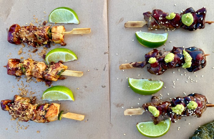 Eigentijdse souvlaki bij Isalos in Volos aan zee