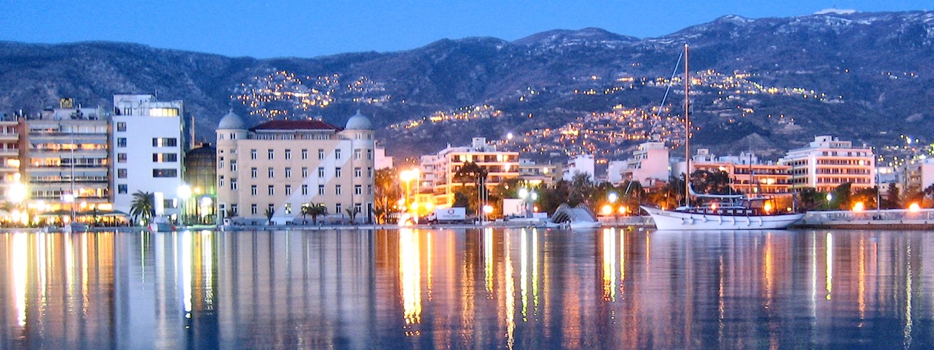 Volos boulevard bynight.jpg