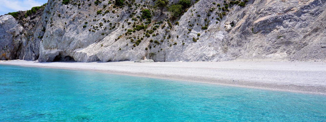 lalaria beach header skiathos.jpg