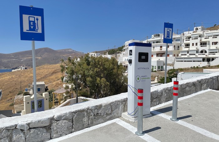 Laadstation voor voertuigen op Astypalea