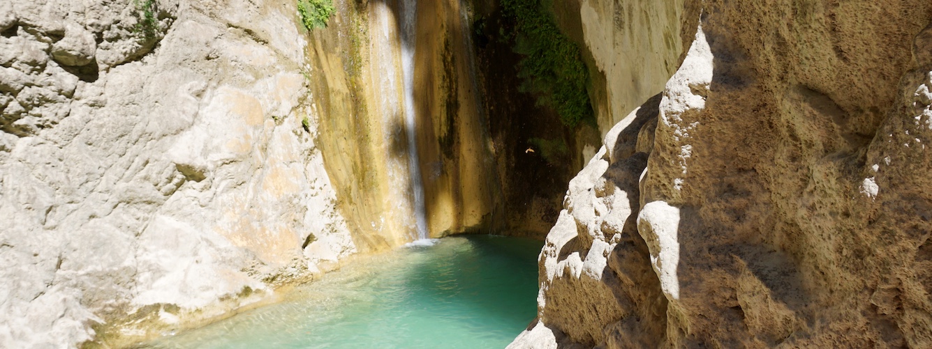 Dimosari watervallen Nidri Lefkas.jpg